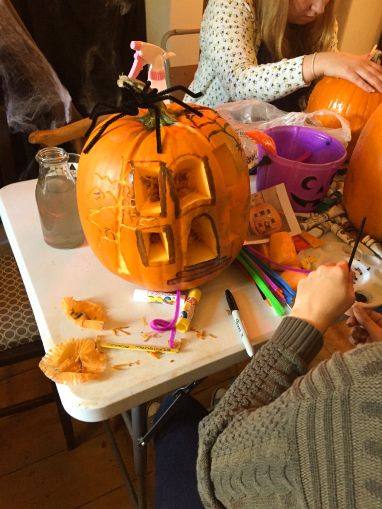 Pumpkin carving workshop uk