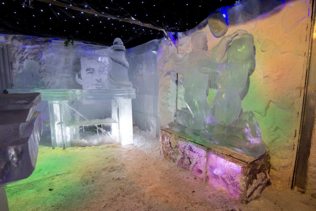 Ice bar and ice sculptures Nottingham