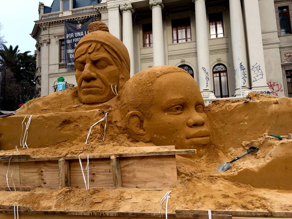 sand_sculpture_progress_chile_south_america