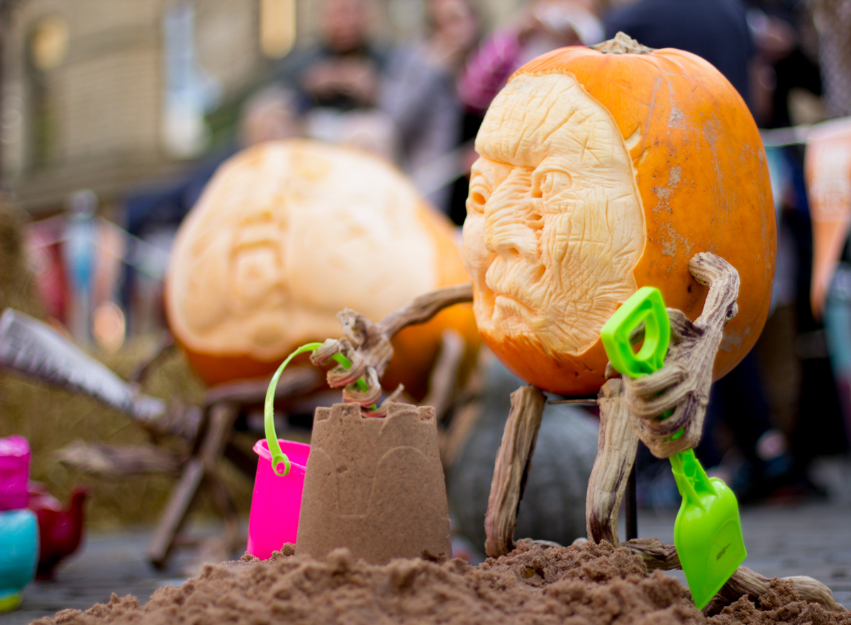 Pumpkin sculpture sand in your eye events uk