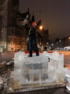 Ice house, live carving_ Ice sculpture_Sheffield
