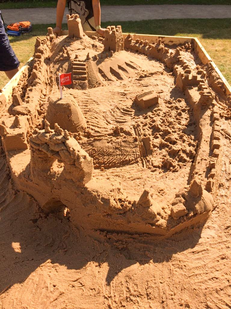 pop up sand sculpture workshops uk