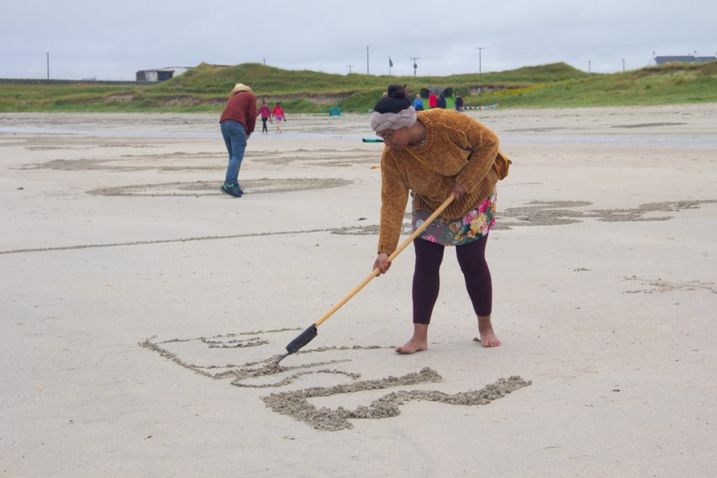 sand drawing workshop tiree music festival