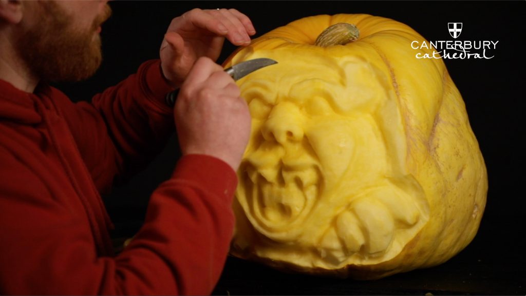 professional pumpkin carving uk