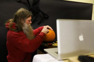 virtual pumpkin carving workshops