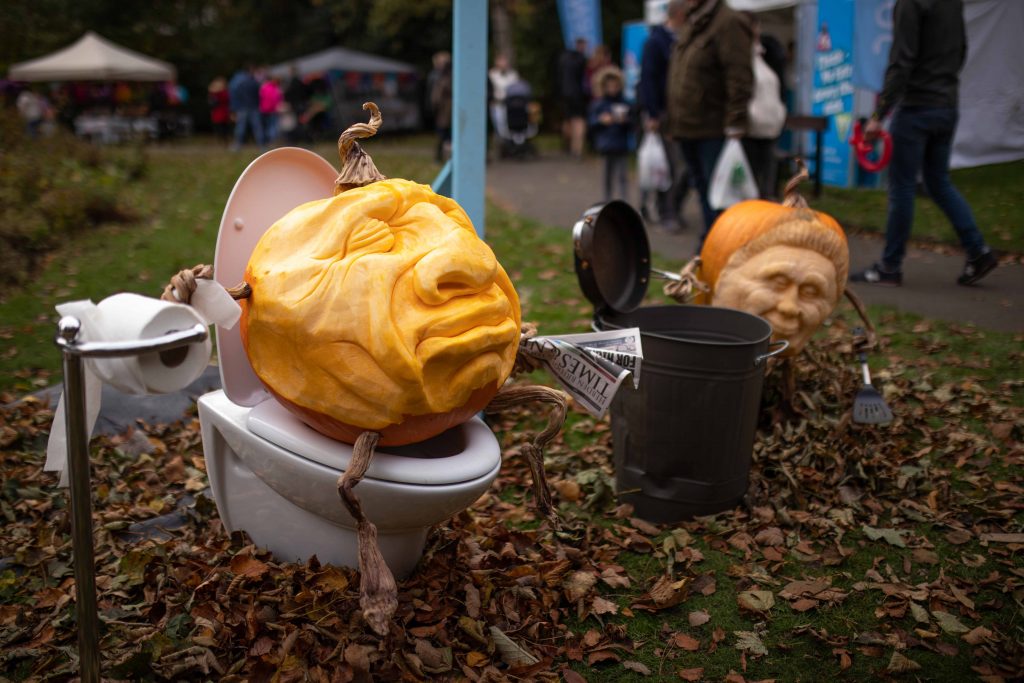 outdoor_events_pumpkin_carving_uk