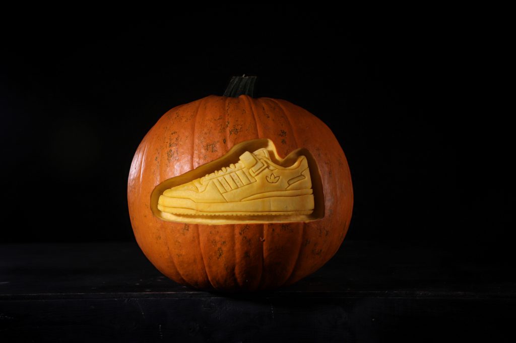 3d_replica_pumpkin_trainer_adidas