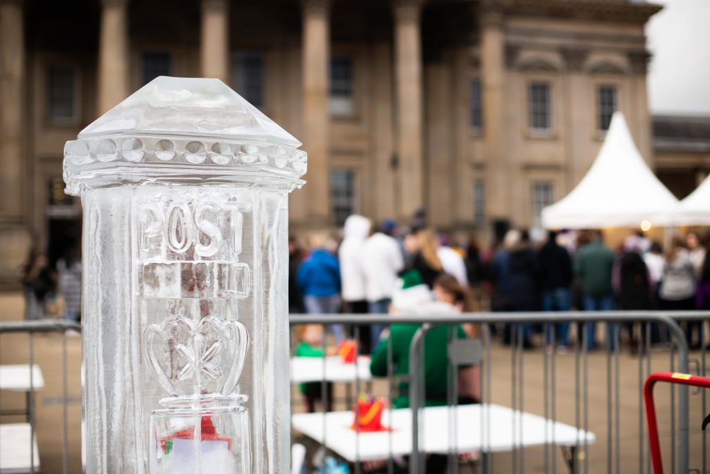 ice_sculpture_christmas_events_yorkshire